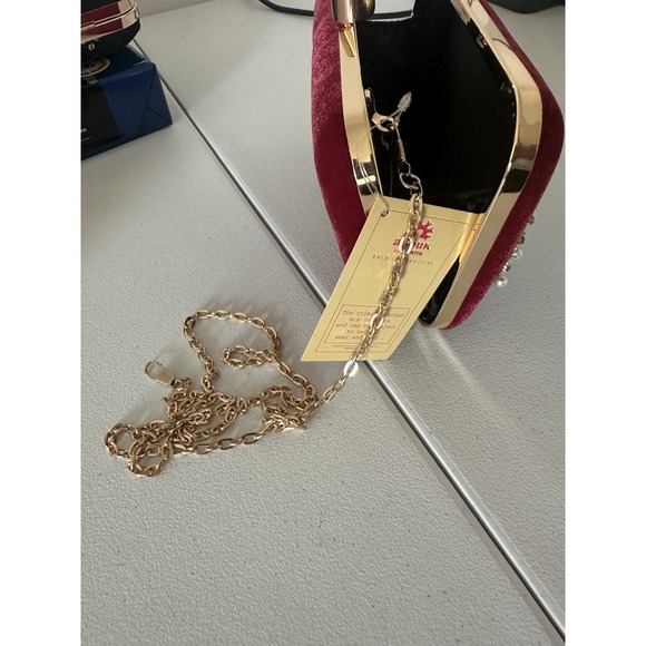 Red Beaded Embroidered Indian Traditional Purse Clutch - Picture 3 of 4